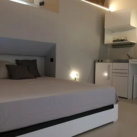 La Rosa Scarlatta Apartament *