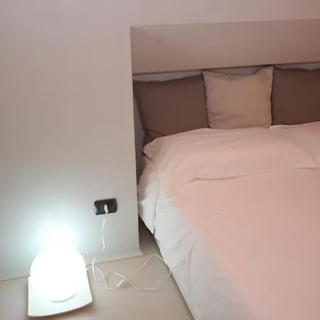 Apartament La Rosa Scarlatta Bergamo