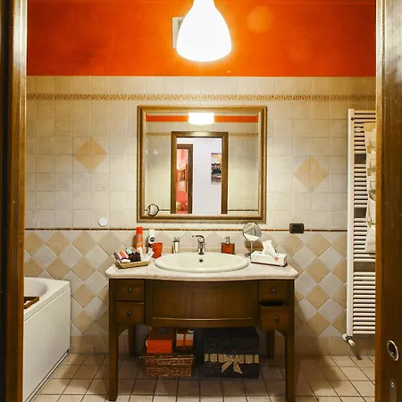 La Rosa Scarlatta Apartament *