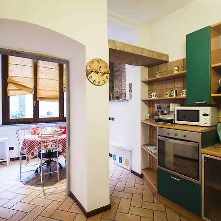 Apartament La Rosa Scarlatta *